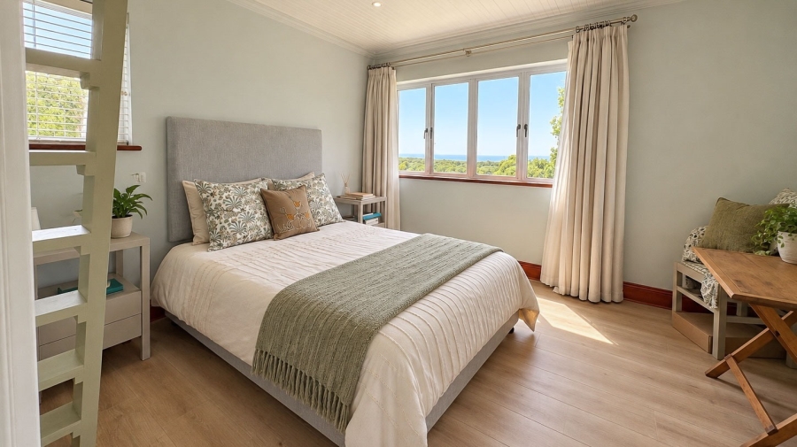6 Bedroom Property for Sale in Lovemore Park Eastern Cape